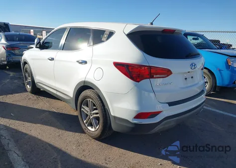 2018 Hyundai Santa Fe Sport 2.4L z USA, uszkodzony, nr VIN 5NMZT3LB2JH099645